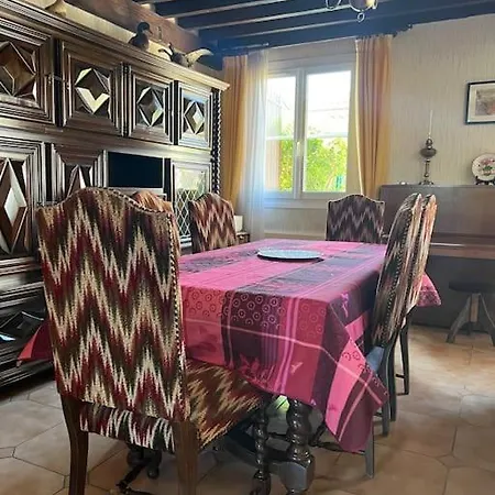 Vila Maison Familiale Idealement Situee Avec Le Confort