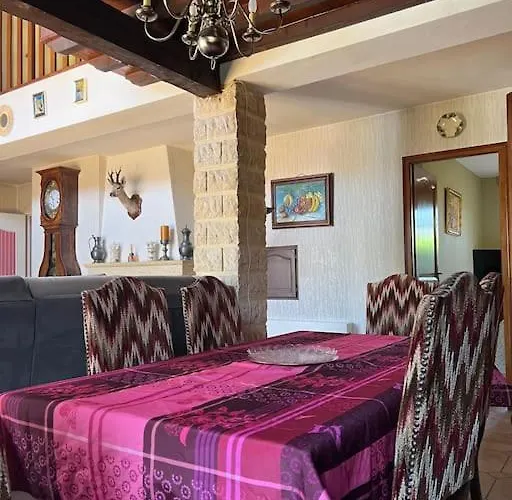 Villa Maison Familiale Idealement Situee Avec Le Confort